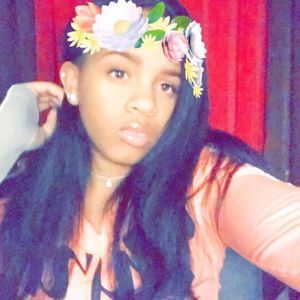 Meet your Posher, Siani